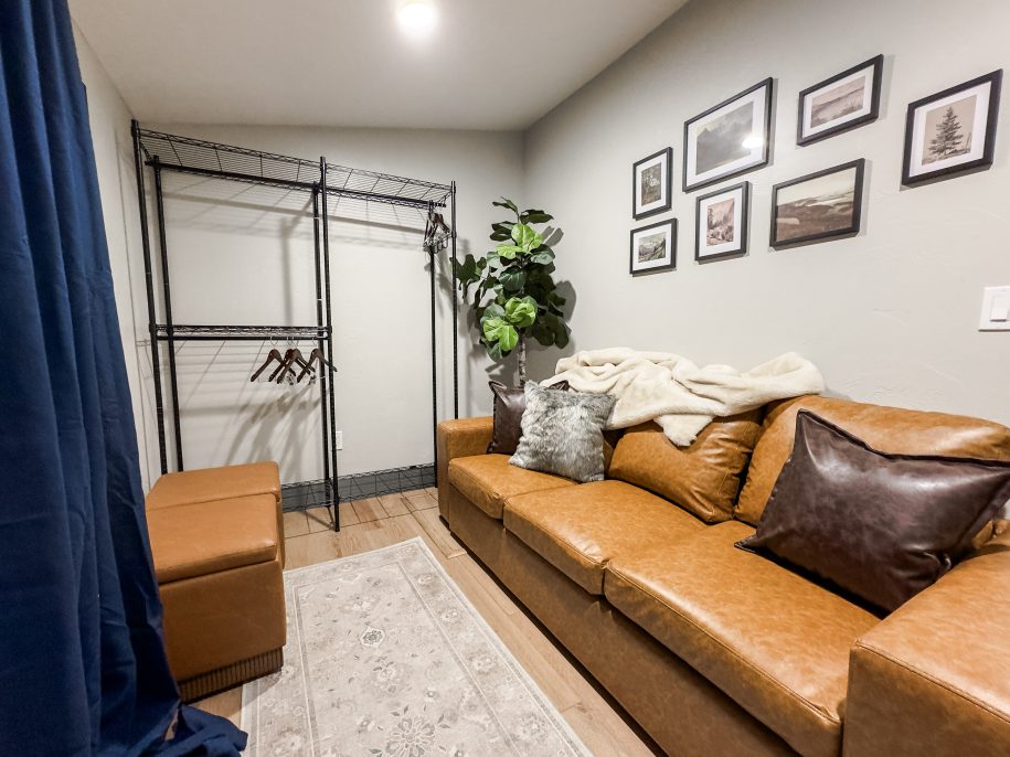 Lounge in the office at Airbnb