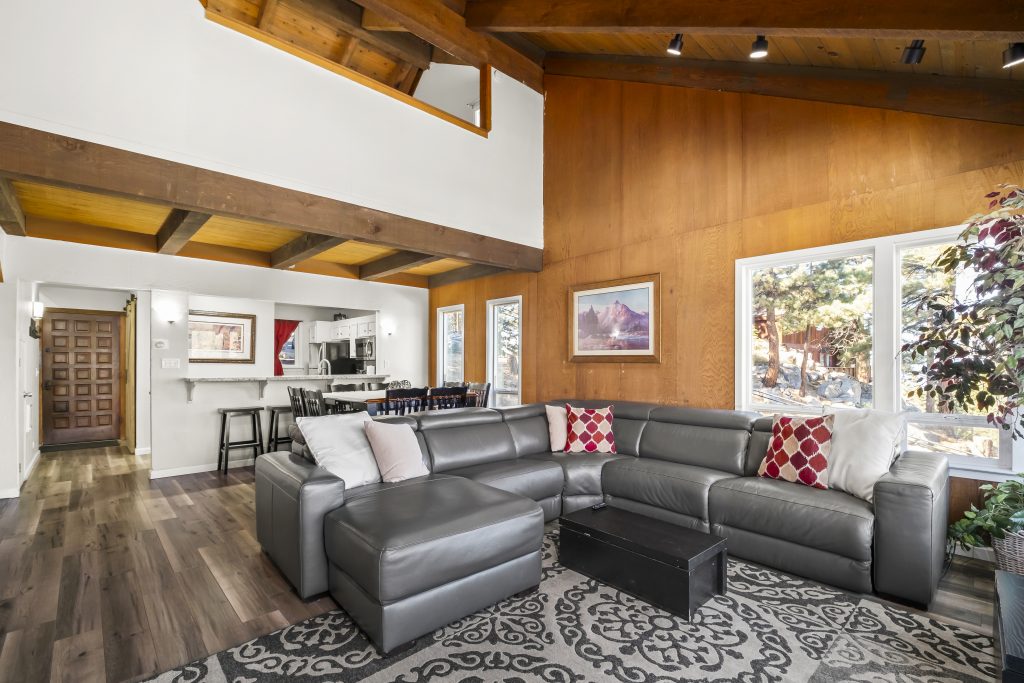 A Family Getaway Mtn Views